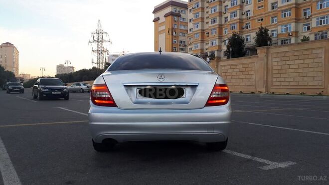 Mercedes C 220 2012, 154,000 km - 2.2 л - Bakı