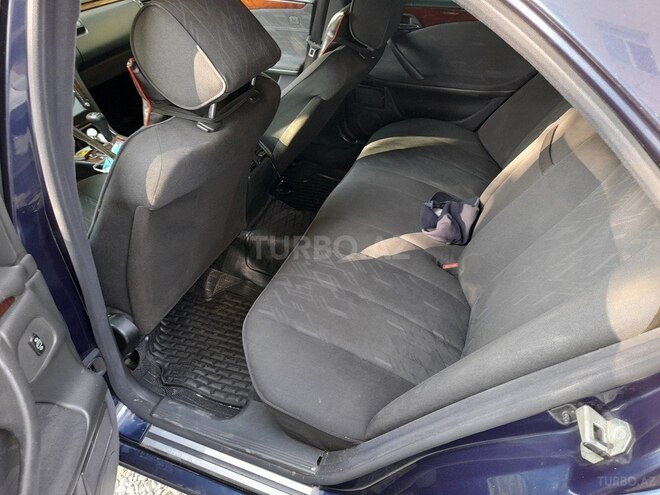 Mercedes E 220 1999, 228,000 km - 2.2 l - Bakı