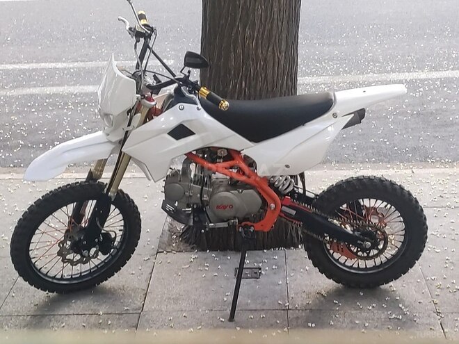 Kawasaki  2020, 2,000 km - 0.2 l - Bakı