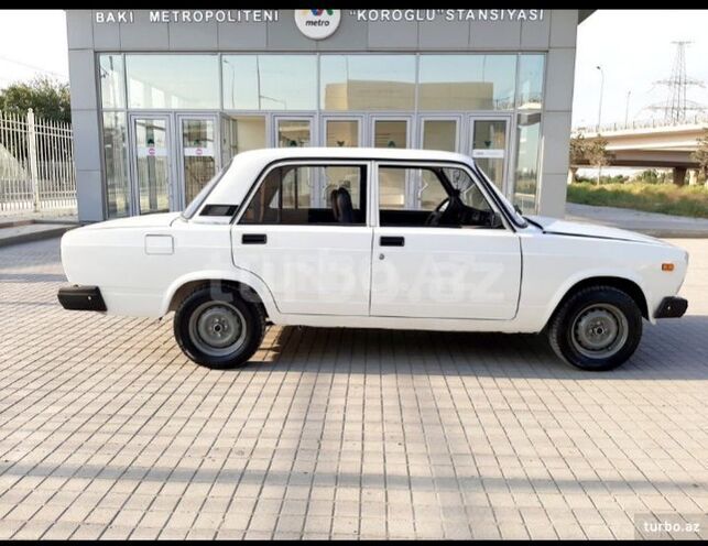 LADA (VAZ) 2107 2006, 174,000 km - 0.2 l - Gəncə