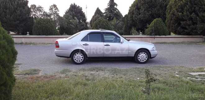 Mercedes C 200 1995, 375,385 km - 2.0 l - Goranboy