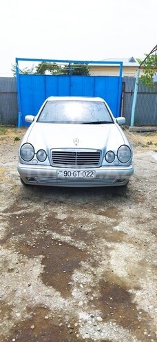 Mercedes  1996, 325,000 km - 2.3 л - Sumqayıt