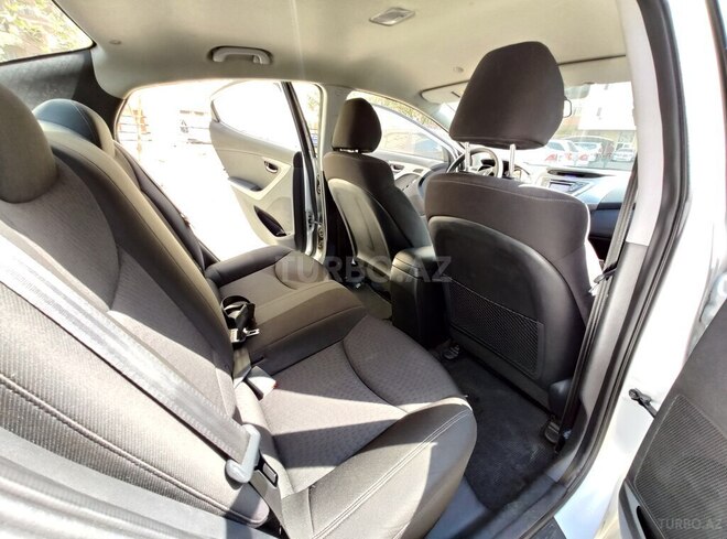 Hyundai Elantra 2010, 143,000 km - 1.6 л - Bakı