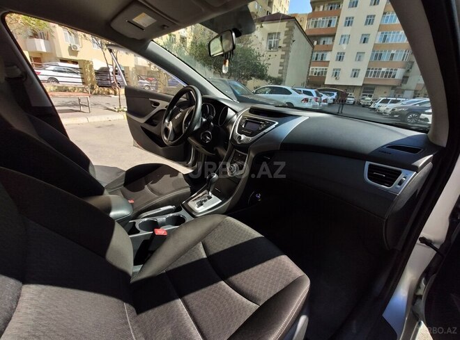 Hyundai Elantra 2010, 143,000 km - 1.6 л - Bakı
