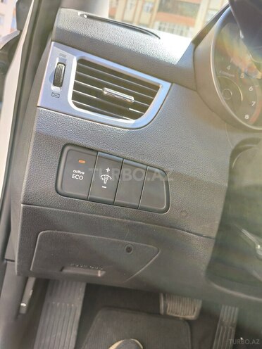 Hyundai Elantra 2010, 143,000 km - 1.6 л - Bakı
