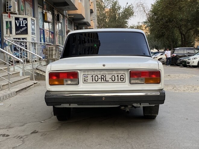 LADA (VAZ) 2107 2006, 250,000 km - 1.6 l - Bakı