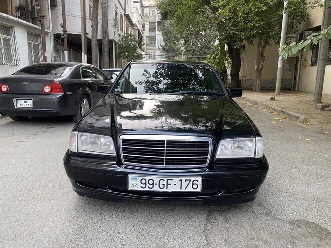 Mercedes C 220 1998, 345,000 km - 2.2 л - Bakı