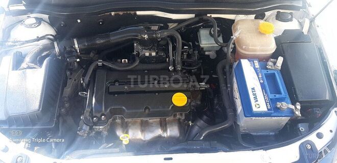 Opel Astra 2010, 196,000 km - 1.4 l - Gəncə