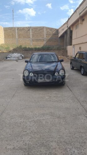 Mercedes E 220 2000, 400,000 km - 2.2 l - Bakı