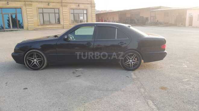 Mercedes E 220 2000, 400,000 km - 2.2 l - Bakı