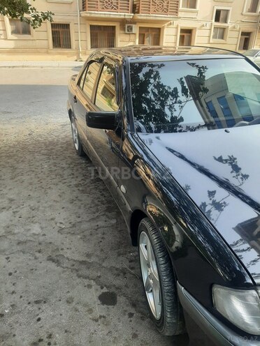 Mercedes C 180 1999, 230,000 km - 1.8 l - Bakı