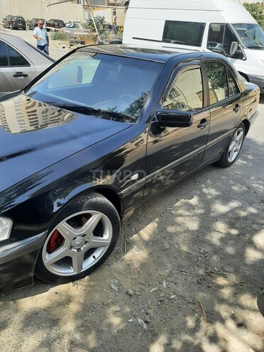 Mercedes C 180 1999, 230,000 km - 1.8 l - Bakı