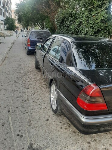 Mercedes C 180 1999, 230,000 km - 1.8 l - Bakı