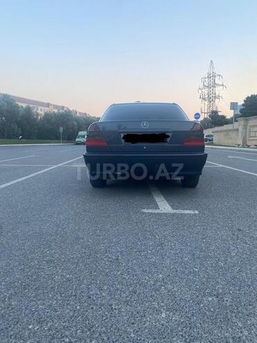 Mercedes C 180 1997, 336,000 km - 1.8 l - Bakı