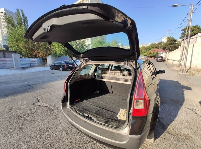 Renault Megane 2006, 297,222 km - 1.9 l - Bakı