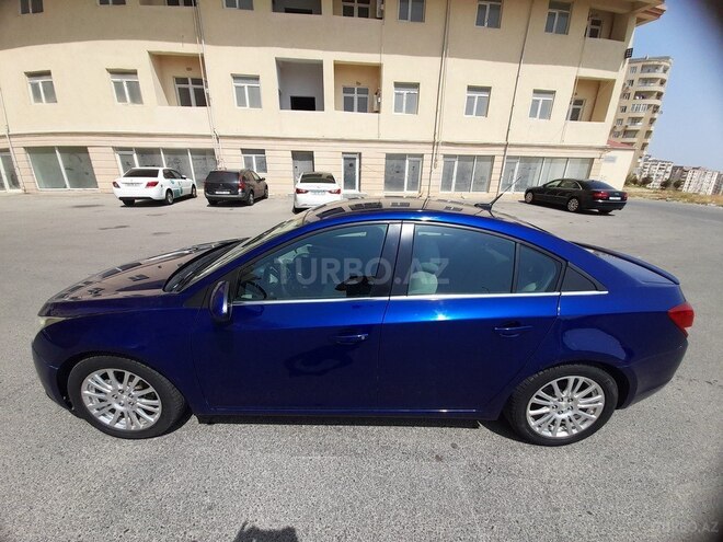 Chevrolet Cruze 2011, 215,000 km - 1.4 л - Bakı