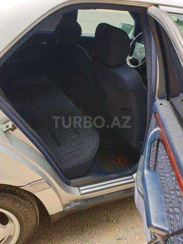 Mercedes C 180 1995, 280,000 km - 1.8 l - Cəlilabad