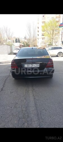 Mercedes E 220 2003, 330,000 km - 2.2 l - Bakı