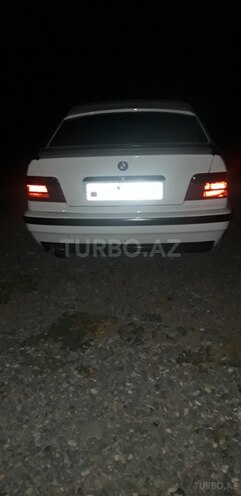 BMW 318 1992, 8,690 km - 1.8 l - Ağcabədi