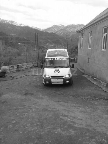 Ford Transit 2002, 421,294 km - 2.4 l - Tovuz