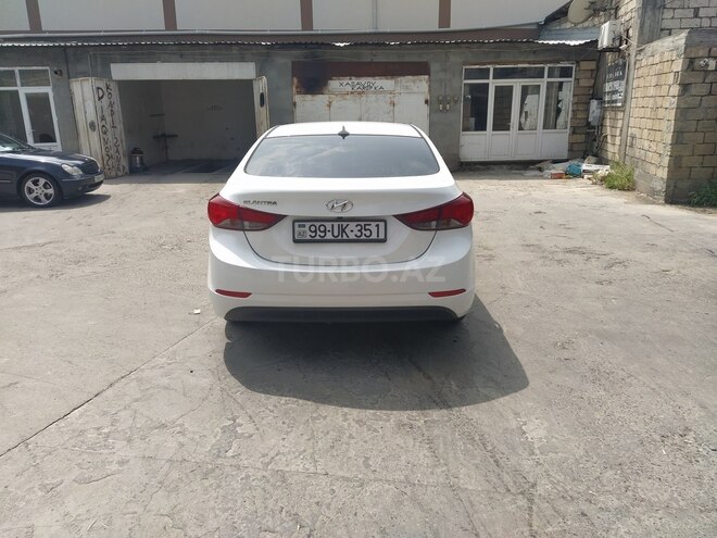 Hyundai Elantra 2015, 57,936 km - 1.8 l - İmişli