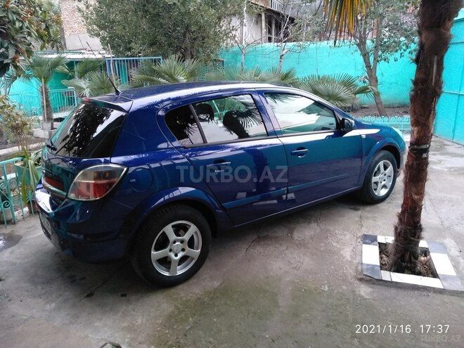 Opel Astra 2007, 207,000 km - 1.4 l - Gəncə
