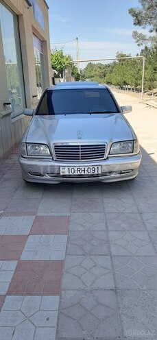 Mercedes C 240 1999, 465,000 km - 2.6 л - Şirvan