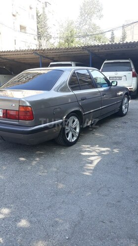 BMW 525 1992, 280,000 km - 2.5 l - Bakı