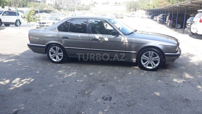 BMW 525 1992, 280,000 km - 2.5 l - Bakı