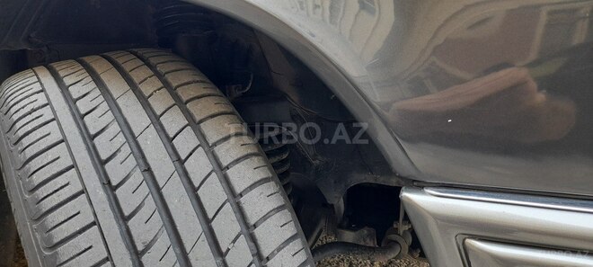 Mercedes E 220 1994, 537,000 km - 2.2 l - Bakı