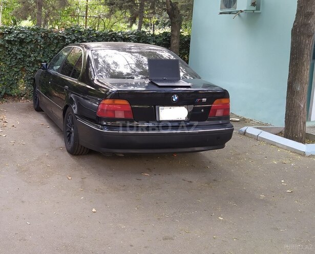 BMW 528 1997, 300 km - 2.8 л - Bakı