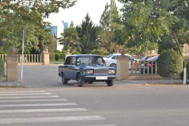 LADA (VAZ) 2107 2009, 180,000 km - 1.6 l - Saatlı