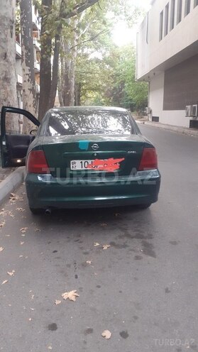 Opel Vectra 1996, 211,001 km - 1.8 l - Mingəçevir