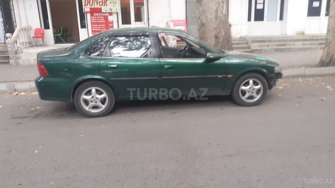 Opel Vectra 1996, 211,001 km - 1.8 l - Mingəçevir