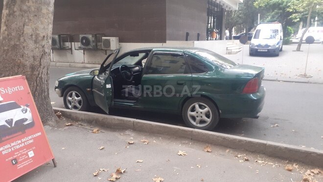 Opel Vectra 1996, 211,001 km - 1.8 l - Mingəçevir