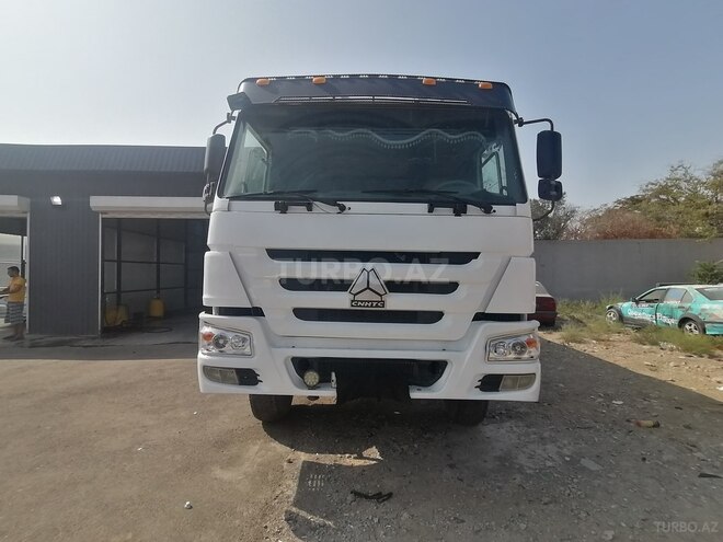 HOWO Sinotruk 2012, 270,000 km - 10.0 l - Bakı