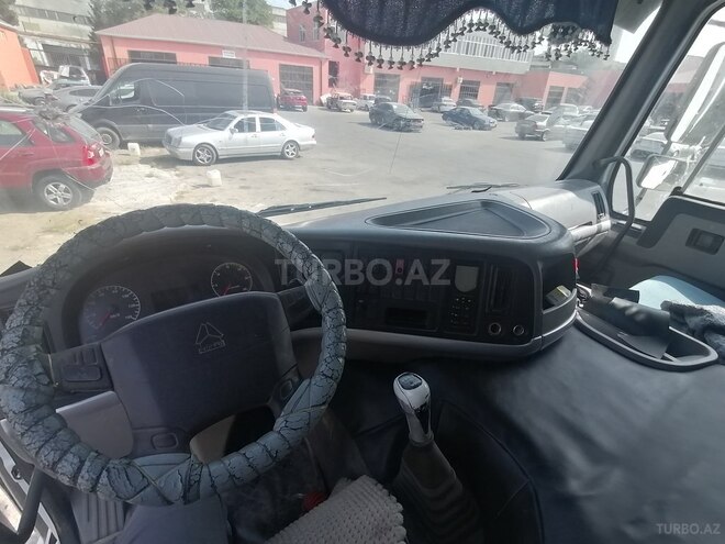 HOWO Sinotruk 2012, 270,000 km - 10.0 l - Bakı