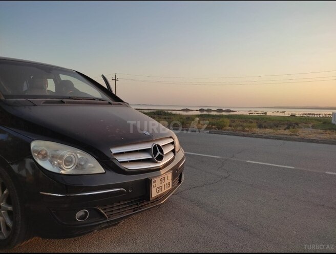 Mercedes B 200 2006, 225,000 km - 2.0 l - Bakı