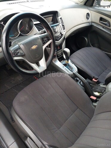 Chevrolet Cruze 2010, 260,000 km - 1.8 l - Zərdab