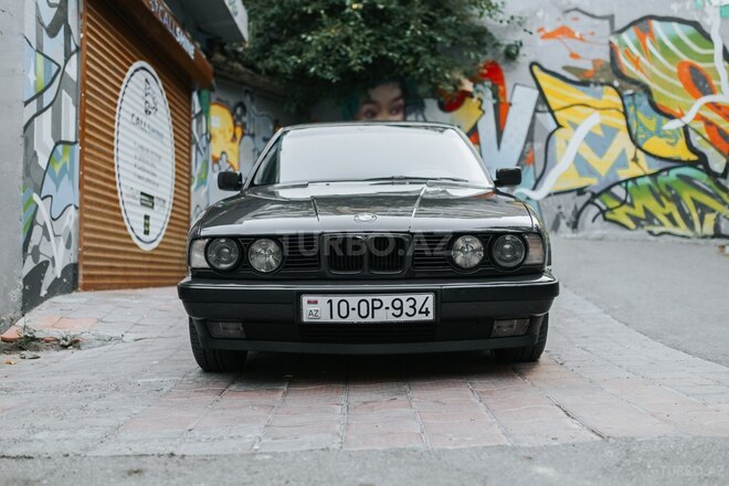 BMW 520 1993, 278,000 km - 2.0 l - Bakı