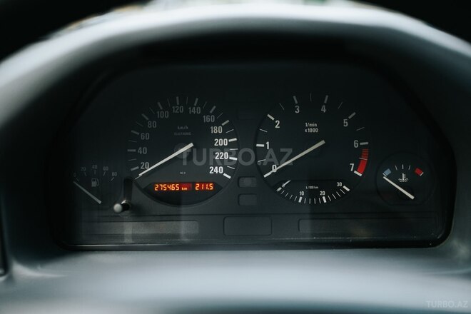 BMW 520 1993, 278,000 km - 2.0 l - Bakı