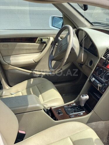 Mercedes C 230 1999, 312,000 km - 2.3 л - Bakı