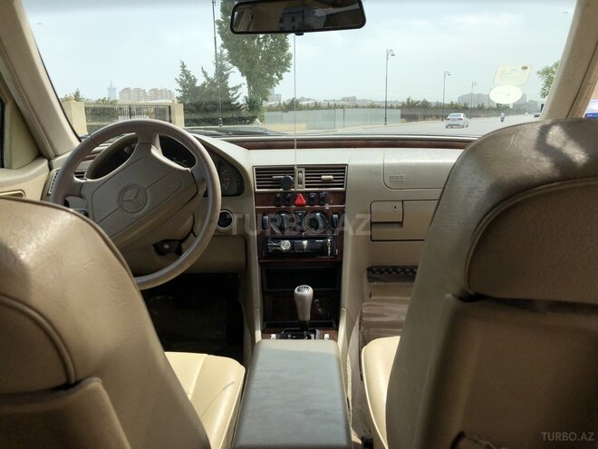 Mercedes C 230 1999, 312,000 km - 2.3 л - Bakı