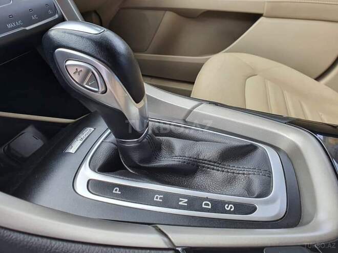 Ford Fusion 2013, 145,000 km - 1.6 l - Bakı