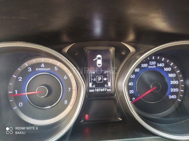 Hyundai Elantra 2014, 188,000 km - 1.8 л - Bakı