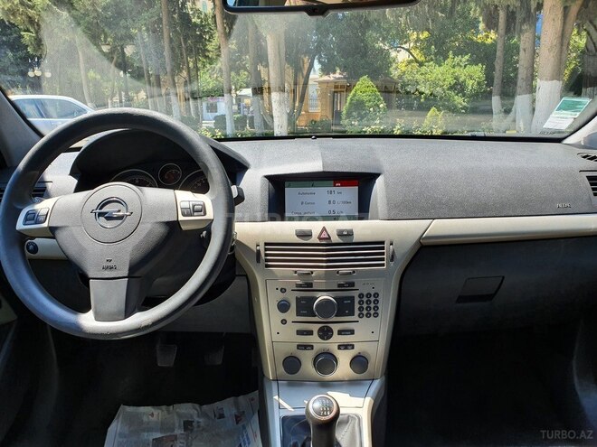 Opel Astra 2009, 198,089 km - 1.3 l - Bakı