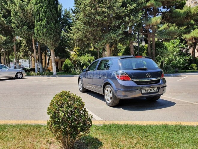 Opel Astra 2009, 198,089 km - 1.3 l - Bakı