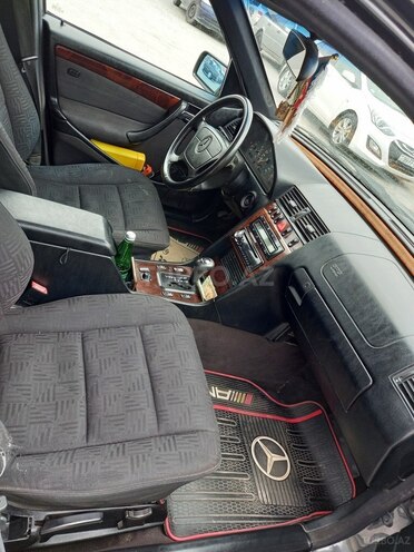 Mercedes C 280 1998, 374,000 km - 2.8 l - Bakı