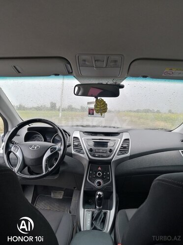 Hyundai Elantra 2015, 110,000 km - 1.6 l - Ağstafa