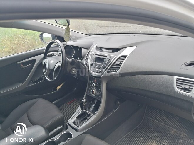 Hyundai Elantra 2015, 110,000 km - 1.6 l - Ağstafa